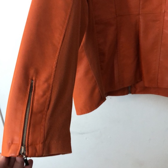 Orange 4x faux leather/material sided jacket (additionnelle) - Picture 4 of 5